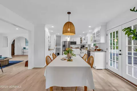 Dining - 16 Heathcliff Rd, Rumson, NJ 07760 photo 3 of 3