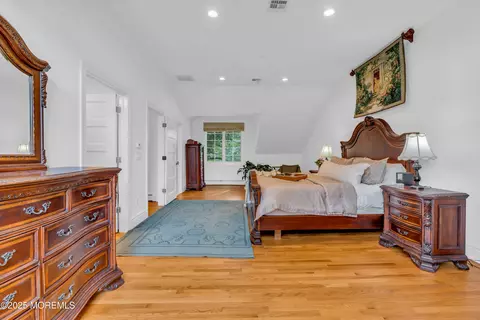 Bedroom - 16 Heathcliff Rd, Rumson, NJ 07760 photo 5 of 5