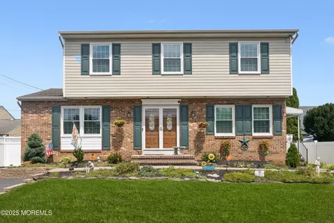 30 Northbrook Ave, Lawrenceville, NJ 08648