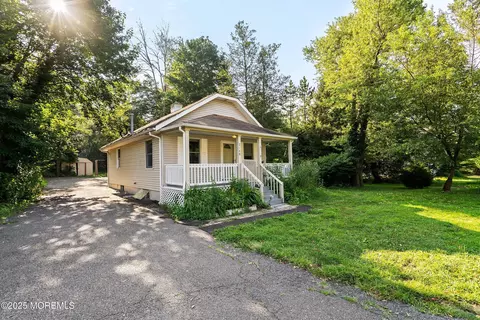 2148 Allenwood Rd, Wall, NJ 07719