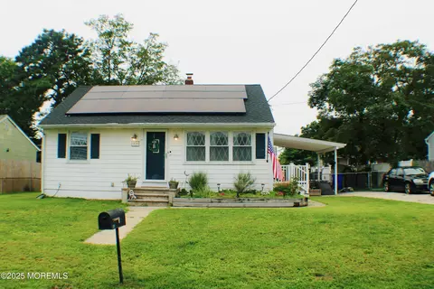 374 Georgia Dr, Brick, NJ 08723