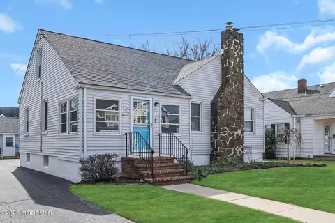 202 Homestead Ave, Point Pleasant Beach, NJ 08742