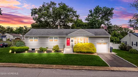 210 Chard Pl, Brick, NJ 08724