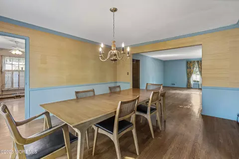 647 Valley Rd, Brielle, NJ 08730 photo 10