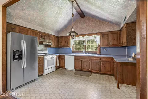 647 Valley Rd, Brielle, NJ 08730 photo 12