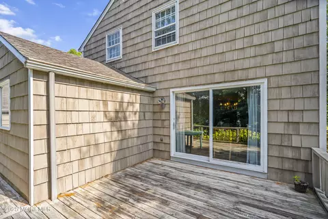 647 Valley Rd, Brielle, NJ 08730 photo 28