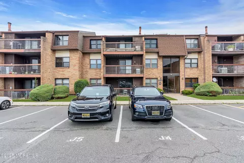 1617 Raspberry Ct, Edison, NJ 08817 photo 10
