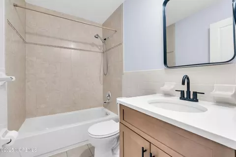 1617 Raspberry Ct, Edison, NJ 08817 photo 21