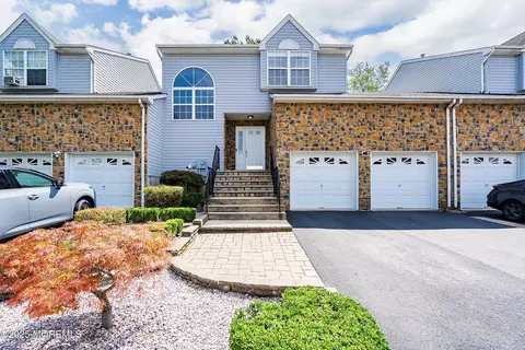 53 Barn Swallow Blvd, Marlboro, NJ 07746