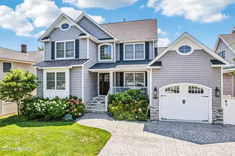 1720 Riviera Ct, Point Pleasant, NJ 08742