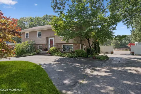 538 Frank Applegate Rd, Jackson, NJ 08527 photo 2