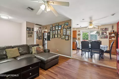 538 Frank Applegate Rd, Jackson, NJ 08527 photo 4