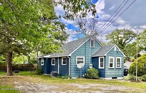 406 Drew Ave, Lanoka Harbor, NJ 08734
