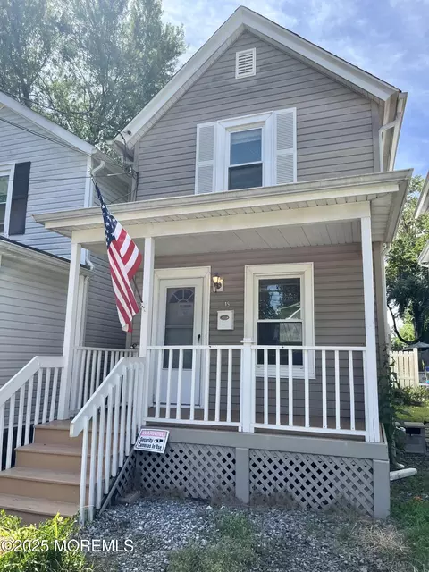 15 St Marys Pl, Red Bank, NJ 07701