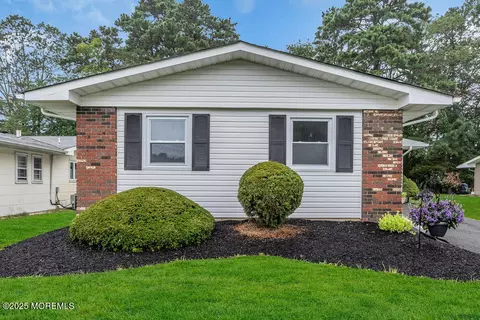 73 Markham Rd, Brick, NJ 08724