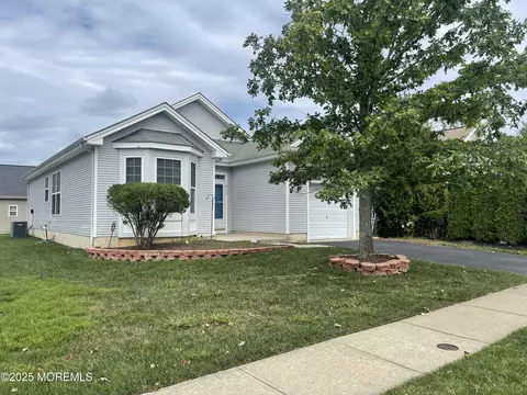 233 Mirage Blvd, Barnegat, NJ 08005