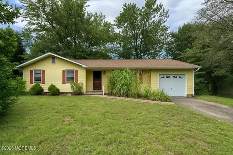 1213 3rd Ave, Toms River, NJ 08757