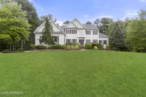 132 Adams Way, Jackson, NJ 08527