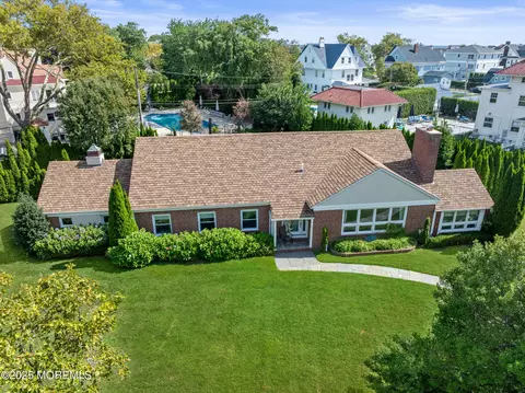 127 Cedar Ave, Allenhurst, NJ 07711