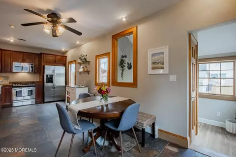 Dining - 124 Chamone Ave, Leonardo, NJ 07737 photo 1 of 1