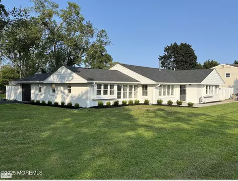 2914 Arthur St, Wall, NJ 07719