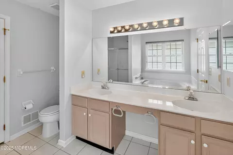 8 N Baker Dr, Jackson, NJ 08527 photo 19