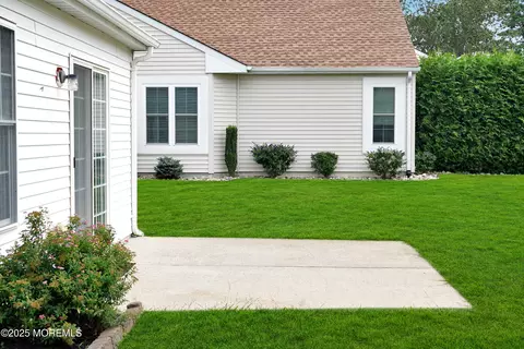 8 N Baker Dr, Jackson, NJ 08527 photo 27