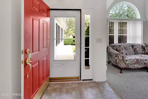 8 N Baker Dr, Jackson, NJ 08527 photo 5