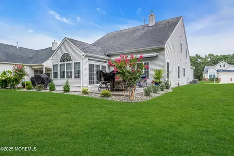 Exterior - 52 Strathmere St, Waretown, NJ 08758 photo 3 of 11