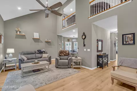 Entry Way - 52 Strathmere St, Waretown, NJ 08758 photo 4 of 11