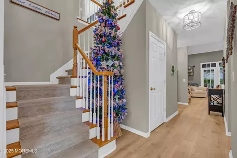 Entry Way - 52 Strathmere St, Waretown, NJ 08758 photo 7 of 11