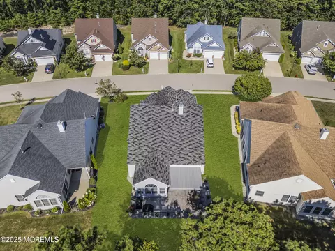 View/Area - 52 Strathmere St, Waretown, NJ 08758 photo 5 of 19
