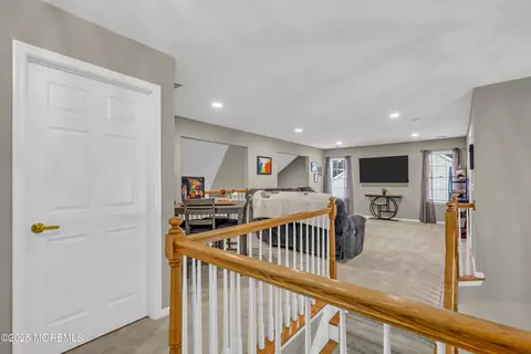 Entry Way - 52 Strathmere St, Waretown, NJ 08758 photo 9 of 11
