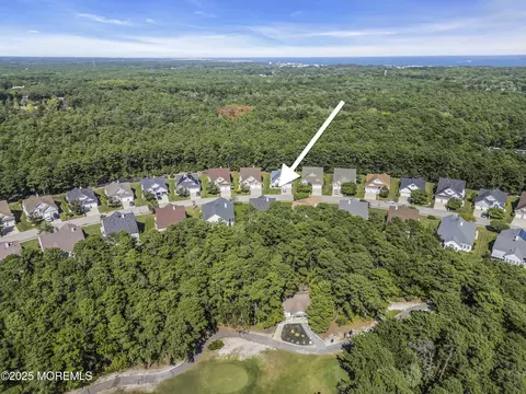 View/Area - 52 Strathmere St, Waretown, NJ 08758 photo 16 of 19