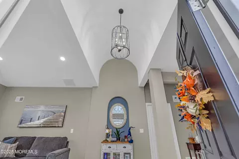Entry Way - 52 Strathmere St, Waretown, NJ 08758 photo 1 of 11