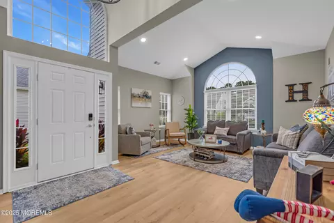 Entry Way - 52 Strathmere St, Waretown, NJ 08758 photo 3 of 11