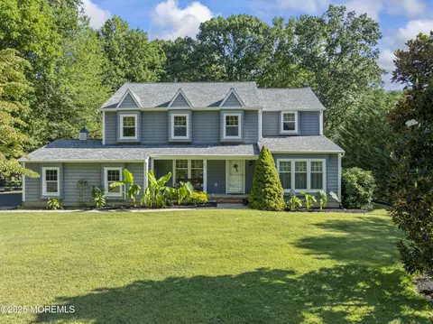 33 Mauritzen Pl, Red Bank, NJ 07701