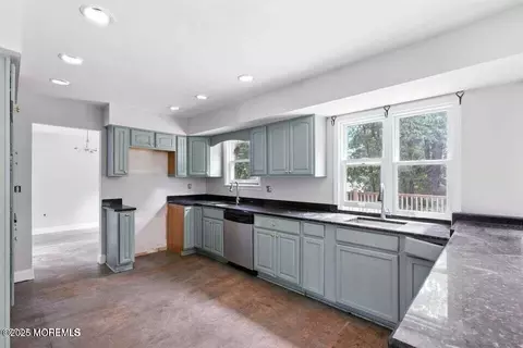 4 Keith Ct, Jackson, NJ 08527 photo 9