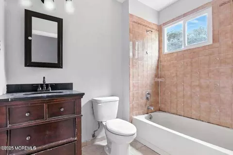 4 Keith Ct, Jackson, NJ 08527 photo 11