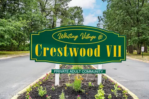 29 Keene St, Whiting, NJ 08759