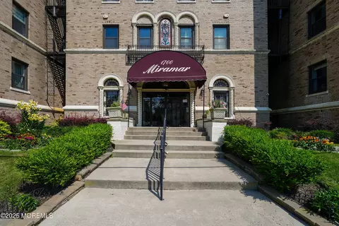 1700 Webb St #5D, Asbury Park, NJ 07712