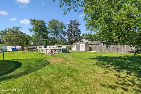 682 Millbrook Rd, Brick, NJ 08724 photo 24