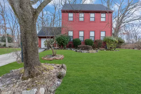 348 Ashford Rd, Toms River, NJ 08755