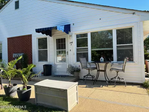 249 Columbine Ct #A, Whiting, NJ 08759