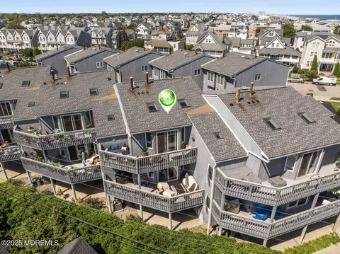 111 2nd Ave #9B, Belmar, NJ 07719