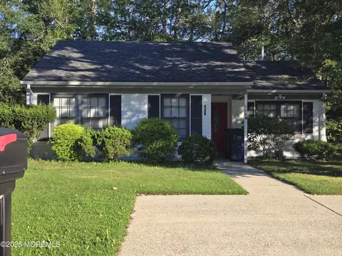 118 Lexington Dr, Little Egg Harbor, NJ 08087