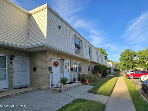 72 White St #A, Eatontown, NJ 07724