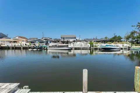 42 E Pampano Dr, Brick, NJ 08723 photo 24