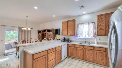 8 Springgate Ct, Little Egg Harbor, NJ 08087 photo 17