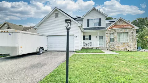 8 Springgate Ct, Little Egg Harbor, NJ 08087 photo 2